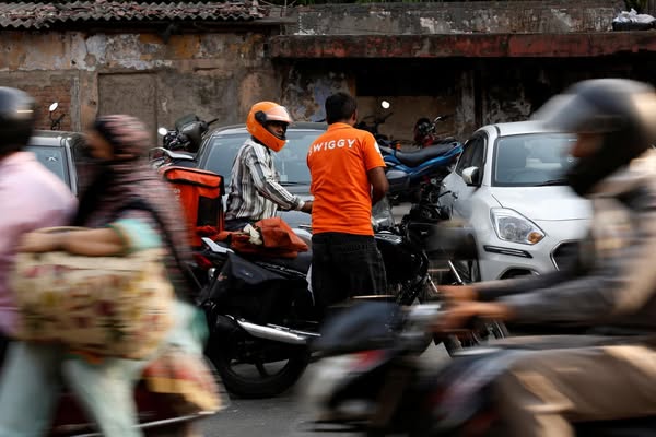 How 10-minute delivery services are revolutionizing commerce in India